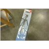 Image 2 : TRIPOD AND BAR STOOL