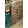 Image 2 : STONE LOOK DINING TABLE