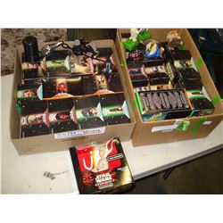 2 TRAYS OF STARWARS TOYS