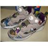 Image 2 : REBOK RUNNERS SIZE 9