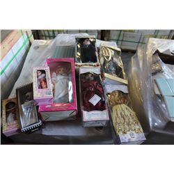 BOX OF COLLECTABLE PORCELAIN DOLLS