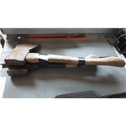 2 HATCHETS