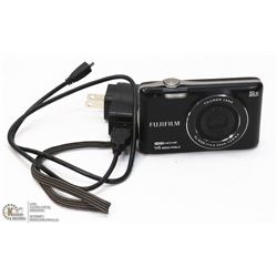 FUJIFILM DIGITAL CAMERA C/W BATTERY AND CHARGER