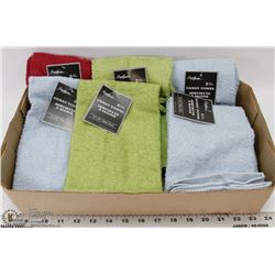 FLAT OF GUEST TOWELS