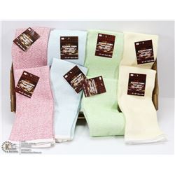 FLAT OF KITCHEN TOWELS