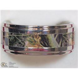 19) TITANIUM MEN'S RING SIZE 8.25