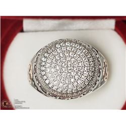 27) TWO TONED STERLING SILVER MEN'S RING SIZE 10