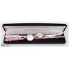 Image 1 : 2PC KEZZIE YMHAE WATCH PINK & WHITE STRAP