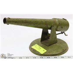 VINTAGE TOY CANNON.