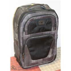 OIGO SUITCASE.