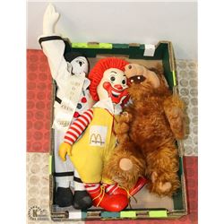FLAT OF COLLECTIBLE TOYS