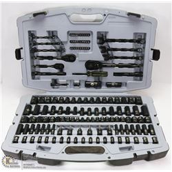 135PC STANLEY COMPLETE SOCKET SET