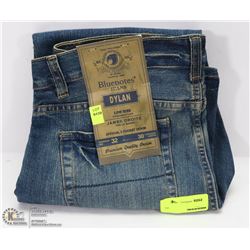 BLUENOTES DYLAN LOW RISE JEANS SIZE 32,30