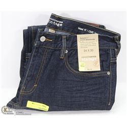 DENVER HAYES RELAXED FIT JEANS SIZE 34,30
