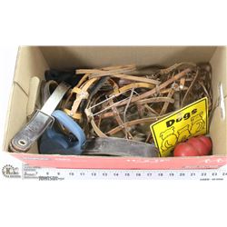 BOX OF DOG ITEMS RETRACTABLE LEASH, MUZZLES & MORE