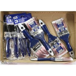 FLAT OF NEW VARIOUS TYPES & SIZES OF PAINT BRUSHES