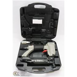 PORTER CABLE FINISHING NAILER KIT.