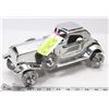 Image 1 : STAINLESS STEEL CAR 11" LONG.