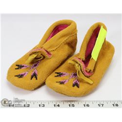 NATIVE CHILDRENS HAND MADE & BEADED MOCCASINS