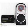 Image 1 : ELECTRONIC METRONOME & A KORG CHROMATIC TUNER