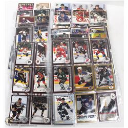 FLAT OF ESTATE FIND ASSORTED HOCKEY CARDS IN