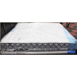 KING SIZE SEALY MATTRESS WITH 2 BOXSPRINGS