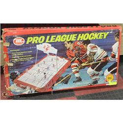 PRO LEAGUE TABLE TOP HOCKEY GAME.