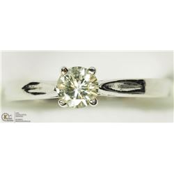 29) 10KT WHITE GOLD DIAMOND SOLITAIRE RING