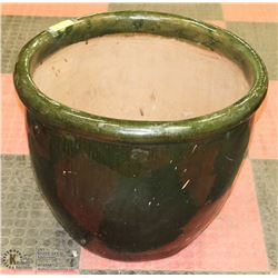 LARGE GREEN CERAMIC PLANTER 19"X23"