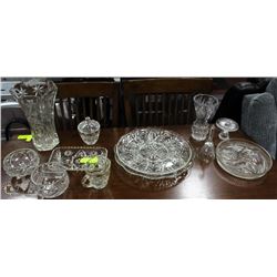 ESTATE LOT OF CRYSTAL AND CUT GLASS