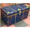 Image 1 : LARGE STEAMER TRUNK WITH KEY . KEY ON TAG# 185