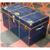 Image 2 : LARGE STEAMER TRUNK WITH KEY . KEY ON TAG# 185