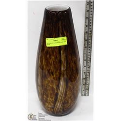 TALL BROWN VASE WITH CASCADE INSIDE