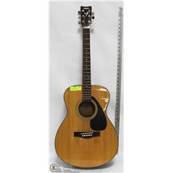 YAMAHA 6 STRING ACOUSTIC GUITAR, FS-340. COMES