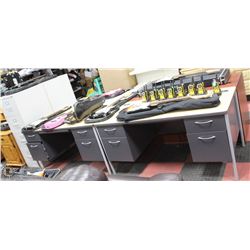GROUP OF 4 OFFICE DESKS SOLD WITH 2 FILING