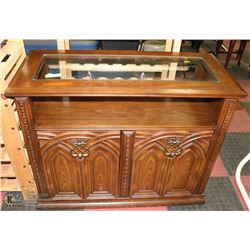 VINTAGE GLASSTOP WOOD SIDEBOARD