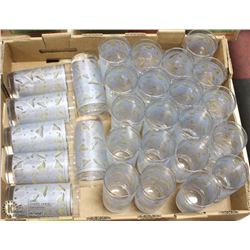 FLAT OF TUMBLER GLASSES