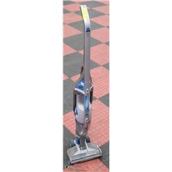 HOOVER WINDTUNNEL VACUUM  2 CHANNELS OF SUCTION