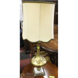 ESTATE GOLD TONE TABLE LAMP