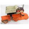 Image 1 : VINTAGE METAL TONKA DUMP TRUCK & VINTAGE METAL