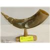 Image 1 : CARVED BULL HORN