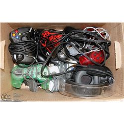 BOX OF VARIOUS CONTROLLERS AND GAME GEAR