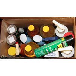 ESTATE BOX OF CLEANING SUPPLIES