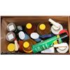 Image 1 : ESTATE BOX OF CLEANING SUPPLIES