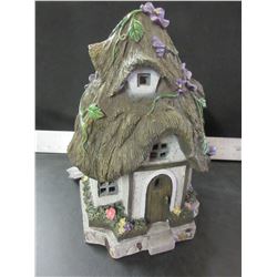 Solar Fairy House for your Garden with Lights / tested working