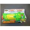 Image 1 : Water Warriors High performance air pressure Water Gun / up to 42ft