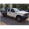 Image 2 : 2004 FORD F-450 DUMP TRUCK, 4DR, WHITE, VIN # 1FDXW46PX4EA17384