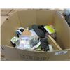 Image 1 : LARGE BOX OF MISC ODDS & ENDS