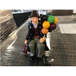 ROYAL DOULTON FIGURINE "THE BALLOON MAN" MADE IN ENGLAND HN1954