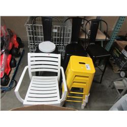LARGE LOT OF STOOLS/CHAIRS